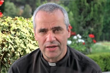 Jean-Paul Hernandez SJ, gesuita