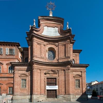 Chiesa di Sant'Antonio Abate dei padri gesuiti a Chieri