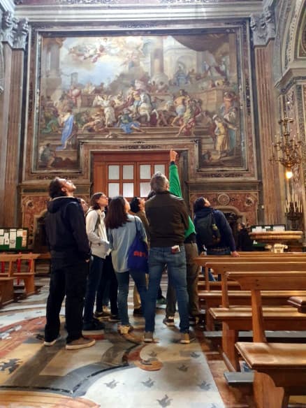 Giovani all'Incontro Internazionale 2023 di Pietre Vive a Napoli